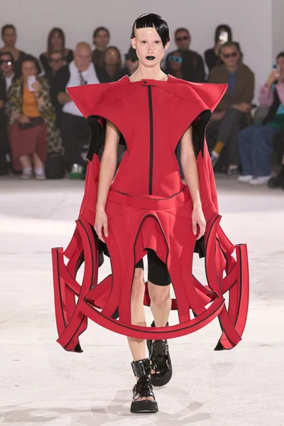 Look 17